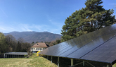 Enphase : Système photovoltaïque  au sol de 30 kW chez un client suisse