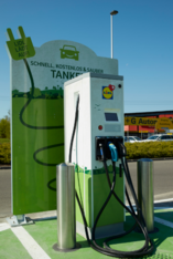 Lidl Schweiz: Nimmt erste E-Tankstelle in Betrieb