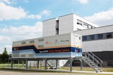 Fraunhofer IFF: Dank mobiler 1-MW-Batterie Forschungsgebäude vom Netz
